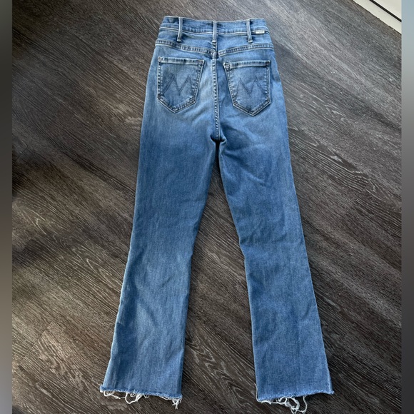 MOTHER The Hustler Ankle Fray Jeans Medium Wash Healing Jar Sz 24 EUC Cotton - Picture 10 of 13